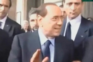 Παραστάσεις… μπουρλέσκ ανέβαιναν στις βίλες του Σίλβιο Μπερλουσκόνι