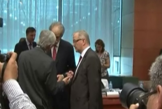 Αντιδράσεις των κομμάτων για την επιλεκτική χρεοκοπία