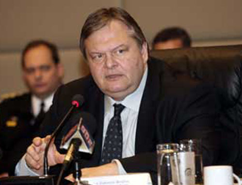 Aιχμές κατά Λοβέρδου