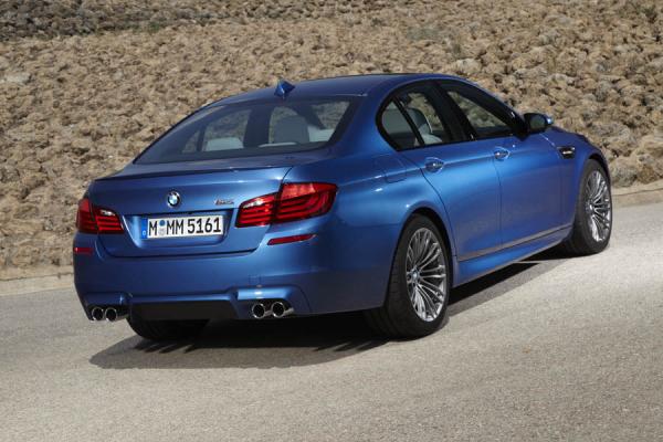 BMW M5 2012