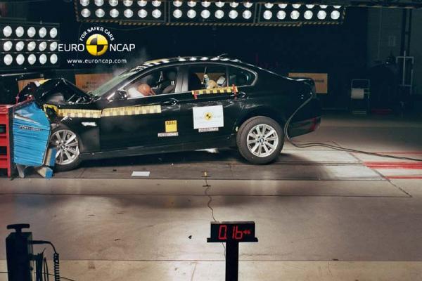 BMW 5 Series EuroNCAP