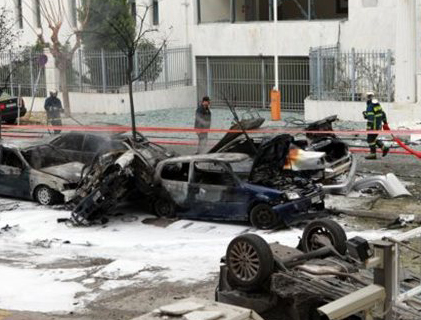 Μαρτυρίες και εικόνες από το χώρο της έκρηξης