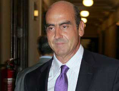 Πέταξε το γάντι