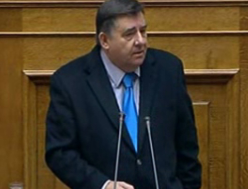 Πολιτική αντιπαράθεση και στη Βουλή για την εγκατάσταση των μεταναστών στη Νομική