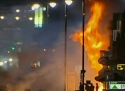 Επεκτάθηκαν οι ταραχές σε πόλεις στη βόρεια και δυτική Αγγλία