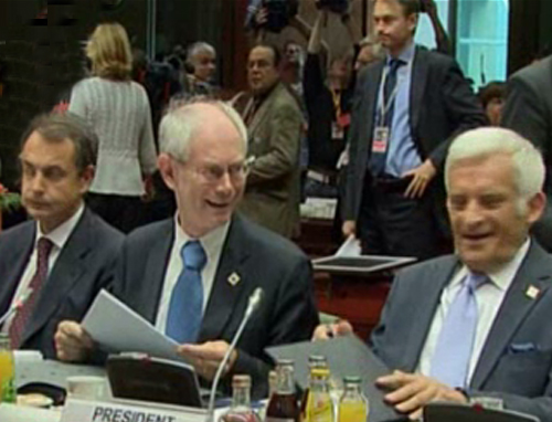 Με το βλέμμα στην οικονομική διακυβέρνηση η Σύνοδος Κορυφής της ΕΕ