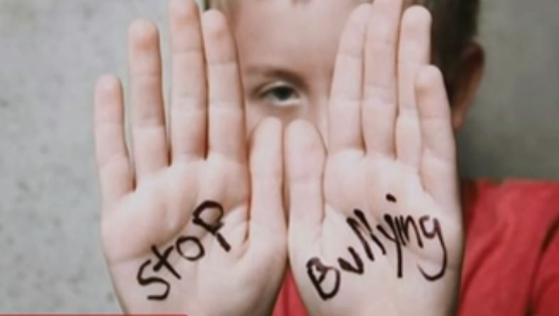 Βάλτε τέλος στο bullying, με ένα τραγούδι