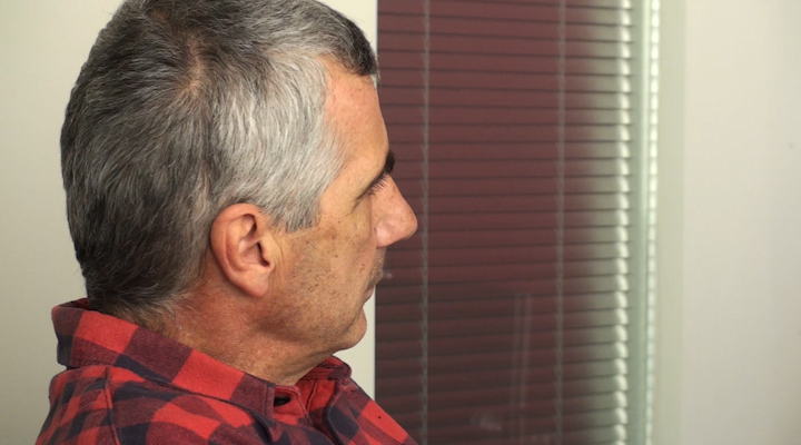 Ο Κώστας Καπάκας μιλά για το «Magic Hour»