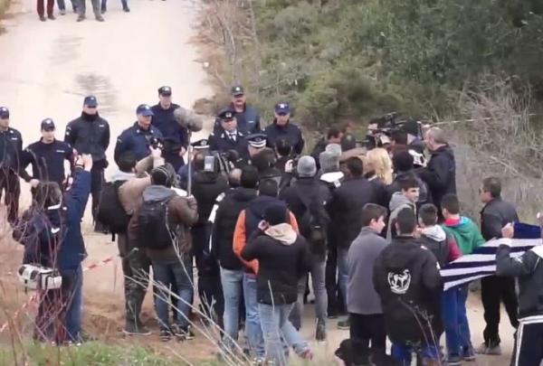 Συγκέντρωση διαμαρτυρίας στην Κω με αφορμή τη δημιουργία hot spot