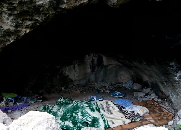 Άστεγος στον λόφο του Φιλοπάππου