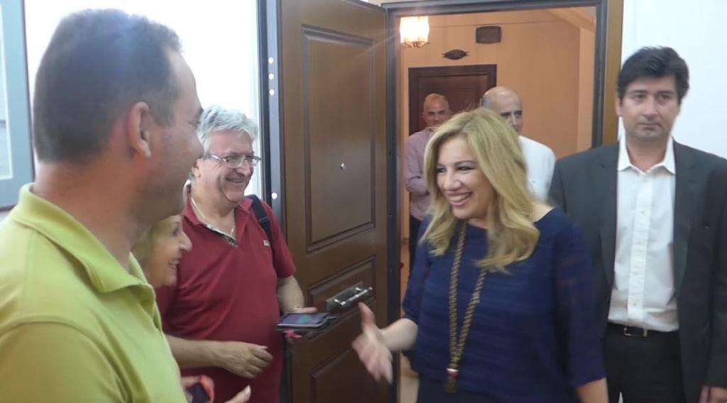 Πανηγυρικό κλίμα επικρατεί στο πολιτικό γραφείο της Φώφης Γεννηματά