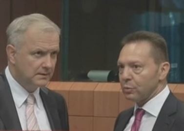 Επιστροφή στις αγορές το 2014 προαναγγέλλει ο Στουρνάρας