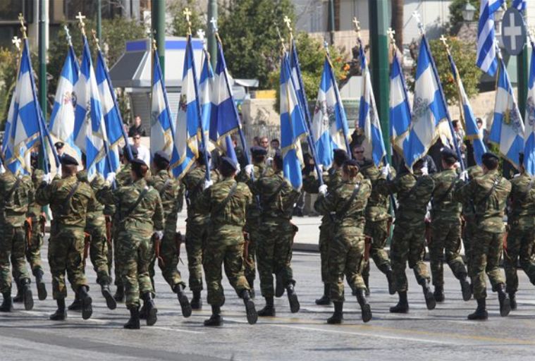 Ολοκληρώθηκε χωρίς απρόοπτα η στρατιωτική παρέλαση στη Θεσσαλονίκη