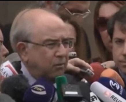 Γ.Ομήρου: «Δεν συζητάμε κούρεμα και δεν επανερχόμαστε σε κούρεμα»