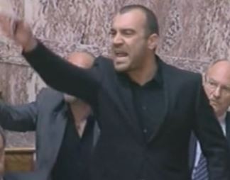 Πανδαιμόνιο με Χρυσή Αυγή στη Βουλή – Ακούστηκε «heil Hitler»