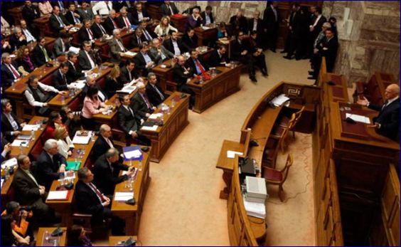 Με καταψήφιση των επώδυνων μέτρων απειλούν βουλευτές