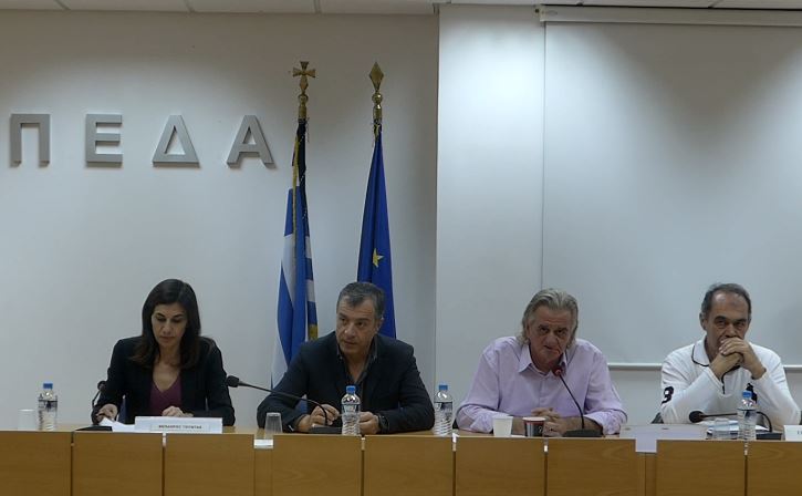 Στην συνεδρίαση της Περιφερειακής Ένωσης Δήμων Αττικής ο Στ.Θεοδωράκης