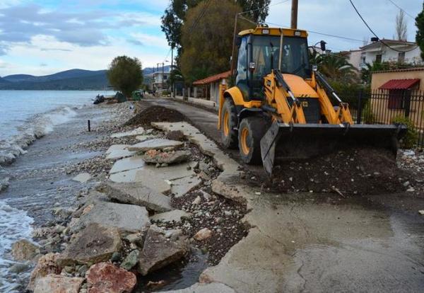 Σε κλοιό κακοκαιρίας η χώρα, προβλήματα σε πολλές περιοχές