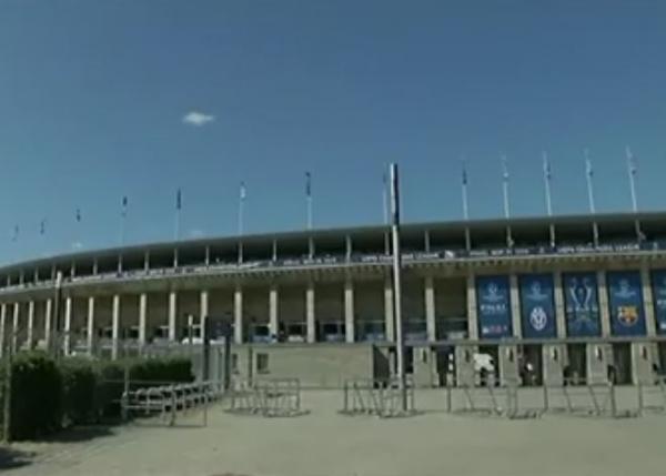 Champions League: Το Βερολίνο κινείται στο ρυθμό του αυριανού τελικού Γιουβέντους-Μπαρτσελόνα