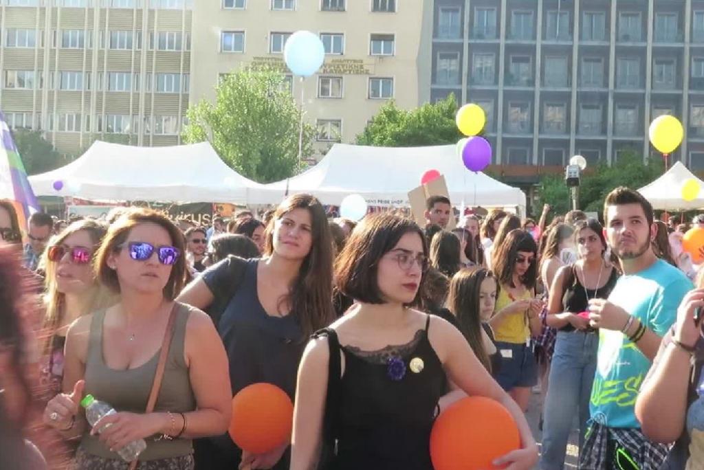Το 12ο Athens Pride στο κέντρο με πάρτι στην Πλατεία Κλαυθμώνος και παρέλαση ως το Σύνταγμα