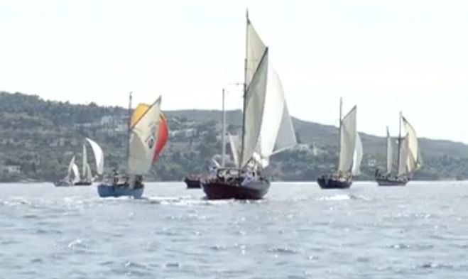 Έκλεψε την παράσταση ο διεθνής αγώνας «Spetses Classic Yacht Regatta 2016»
