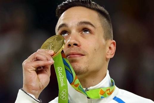 Πετρούνιας: «Ναι, ρε φίλε, ναι, ρε Ελλάδα»