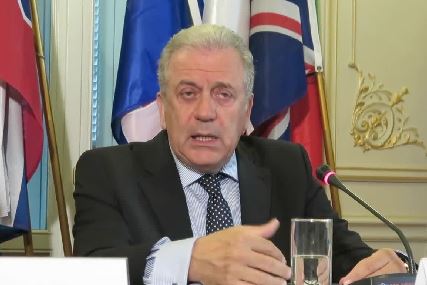 Αβραμόπουλος: Η Ευρώπη γερνάει και χρειάζεται τους μετανάστες