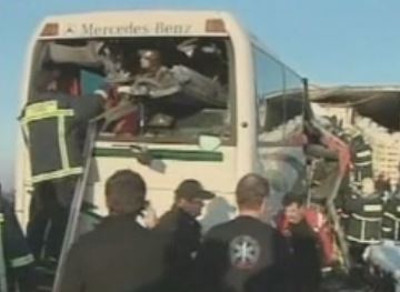 Μαρτυρία σοκ φοιτήτριας που ήταν μέσα στο μοιραίο λεωφορείο του ΚΤΕΛ