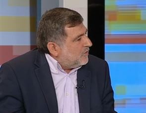 Θέμα ηγεσίας στο ΠΑΣΟΚ, θέτει ο Μιχάλης Κασσής