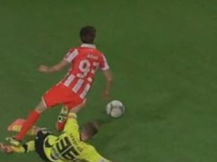 Ο Άρης «φρέναρε» το νικηφόρο σερί του Ολυμπιακού