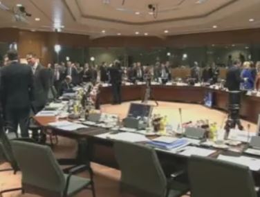 Συμφωνία στη Σύνοδο για σχέδιο 6 δισ. ευρώ προς στήριξη νέων ανέργων