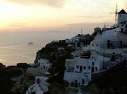 Νέο μπλακ αουτ βύθισε στο σκοτάδι τη Σαντορίνη