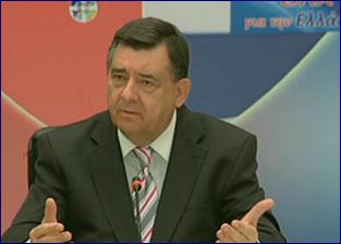 Επίθεση Καρατζαφέρη στον Σαμαρά στη συνέντευξη τύπου στο Ζάππειο