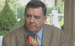Γ.Καρατζαφέρης: «Αρνούμαι να γίνω κουμπάρος σε αποτυχημένο γάμο»