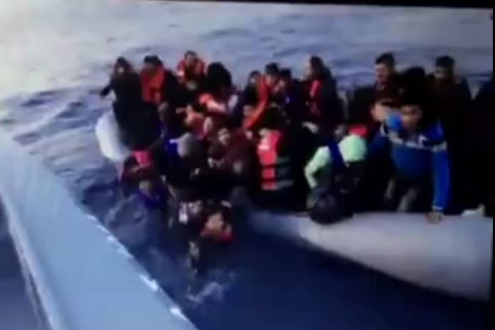 Δεκαπέντε βρέφη και παιδιά μεταξύ των νεκρών στο Φαρμακονήσι