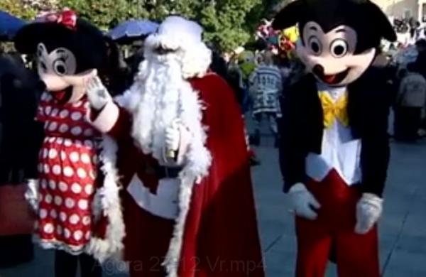 Εορταστικό ωράριο: Ανοιχτά τα μαγαζιά την Κυριακή