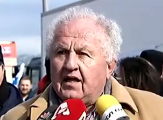 Αγρότες-Ανθοκόμοι στα Διόδια Αφιδνών: Η κυβέρνηση δεν κάνει μεταρρύθμιση