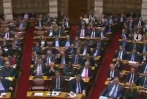 Φ.Πιπιλή: «Οι βουλευτίνες έχουν κατινίστικες συμπεριφορές και υστερίες»