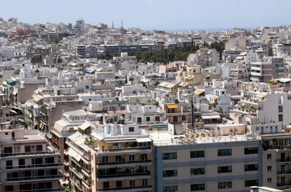 «Βουτιά» στην αγορά ακινήτων