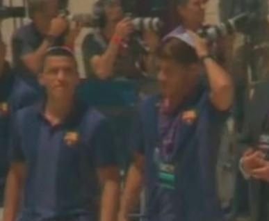 Μπαρτσελόνα: Περιοδεία υπέρ της ειρήνης