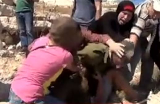 Βίντεο αποθανατίζει περιστατικό βίας στη Δυτική Όχθη με θύμα ένα 12αχρονο παιδί