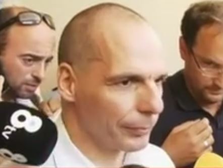 Βαρουφάκης: Ο λαός απαντά στο τελεσίγραφο του Eurogroup