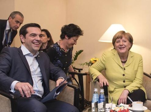 Αλέξης Τσίπρας: Πρέπει να δοθεί βιώσιμη λύση