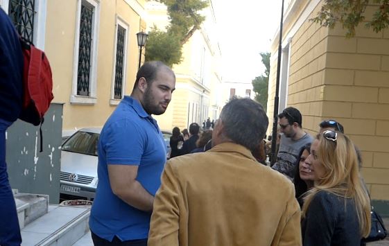 Σε δίκη ο κατηγορούμενος για την επίθεση στον Γ.Κουμουτσάκο