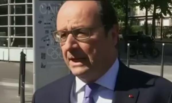 Ολάντ: Η ελληνική πρόταση δείχνει αποφασιστικότητα παραμονής στο ευρώ