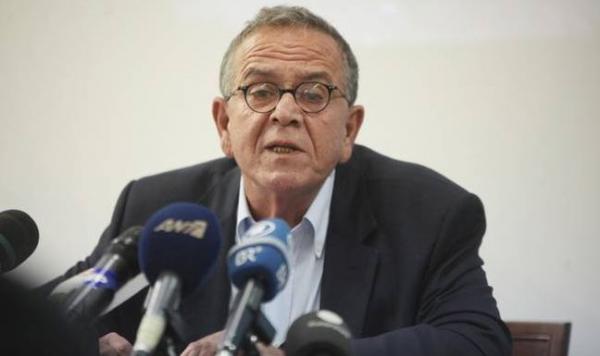 Μουζάλας: Ανοιχτού τύπου αλλά φρουρούμενα τα δυο στρατόπεδα