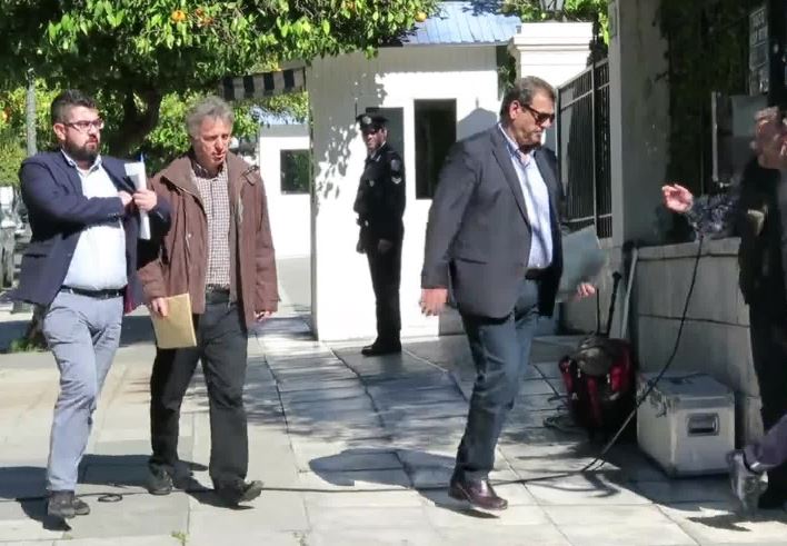 Αντιπροσωπείες αγροτών φθάνουν στο Μέγαρο Μαξίμου