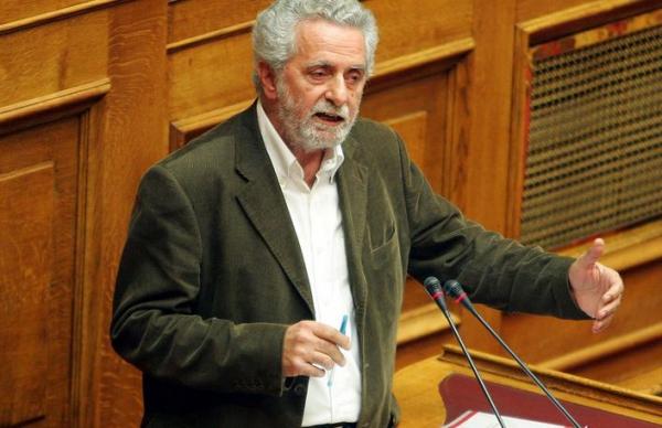 Δρίτσας: Σχεδιάζουμε την επιβράδυνση της μεταναστευτικής ροής από τα νησιά