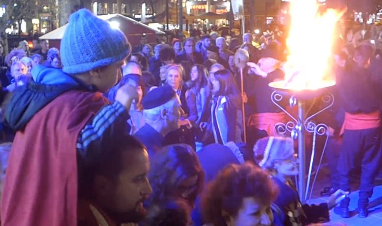 Το αποκριάτικο έθιμο του ανάματος του Φανού στις αποκριάτικες εκδηλώσεις του Δ.Αθηναίων