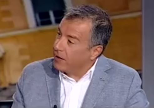 Τηλεοπτικές άδειες-Θεοδωράκης: Η κυβέρνηση στήνει τη δική της διαπλοκή